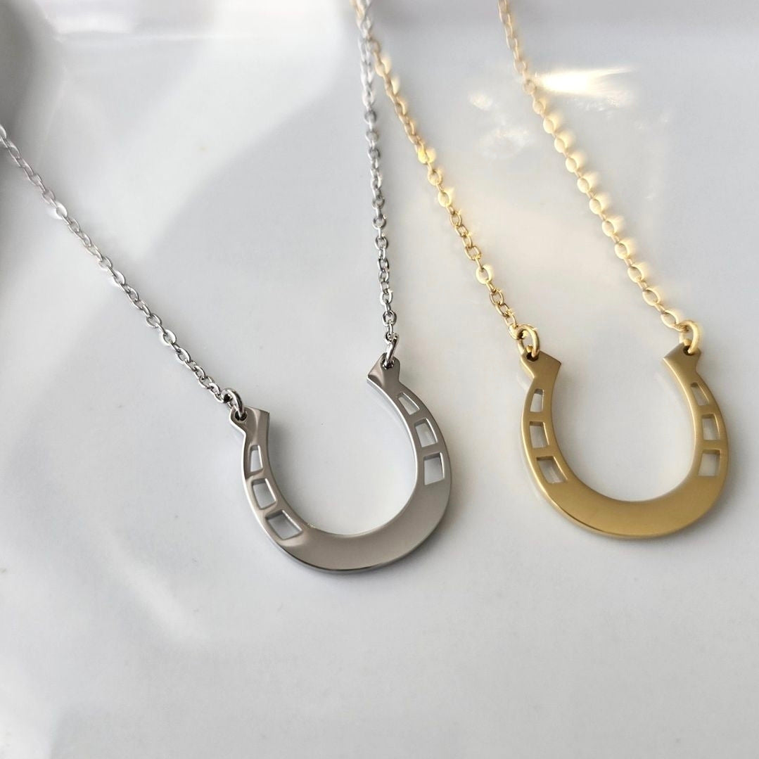 Customizable Horse Shoe Necklace