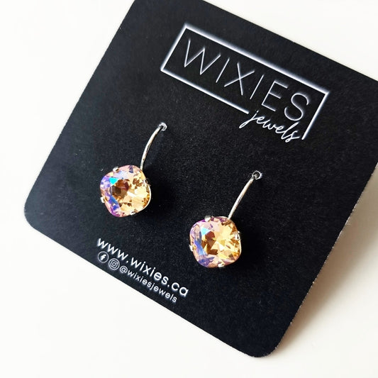 "Perfect Peach" 10mm Cushion Lever Back