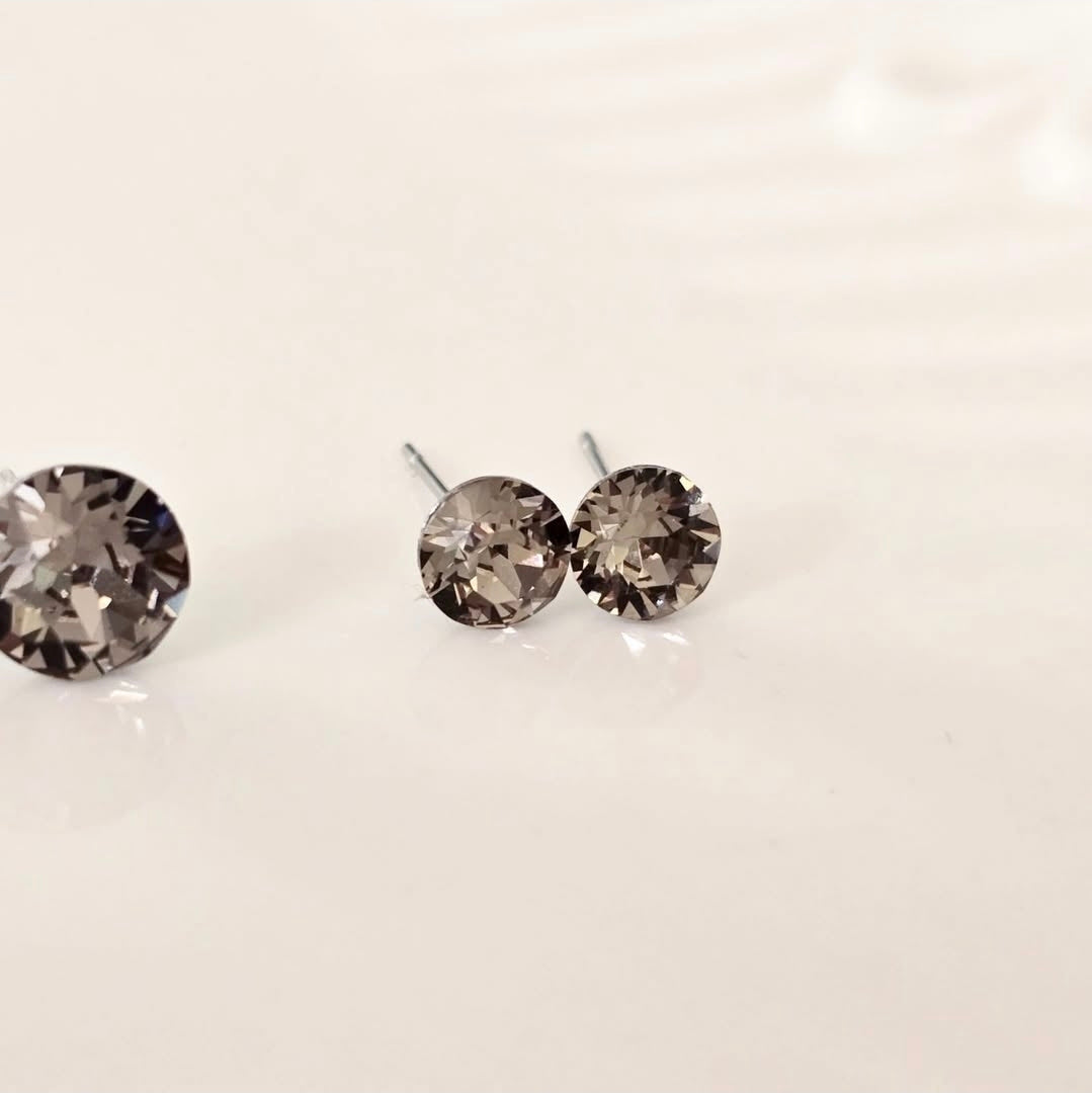 "Greige" Studs