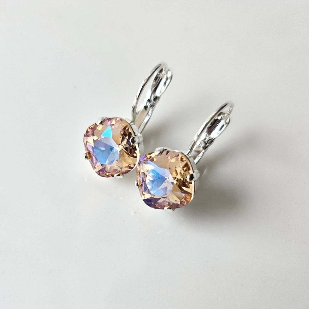 Perfect Peach 10mm Lever Back