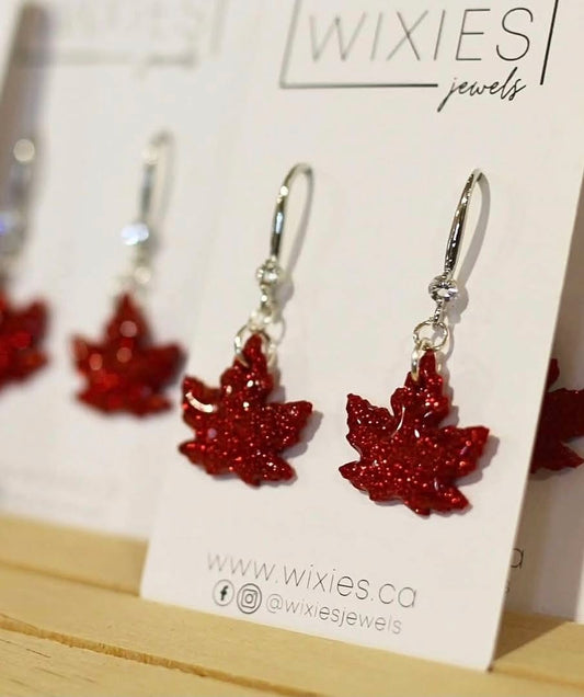 *PRE ORDER* Maple Leaf Dangle