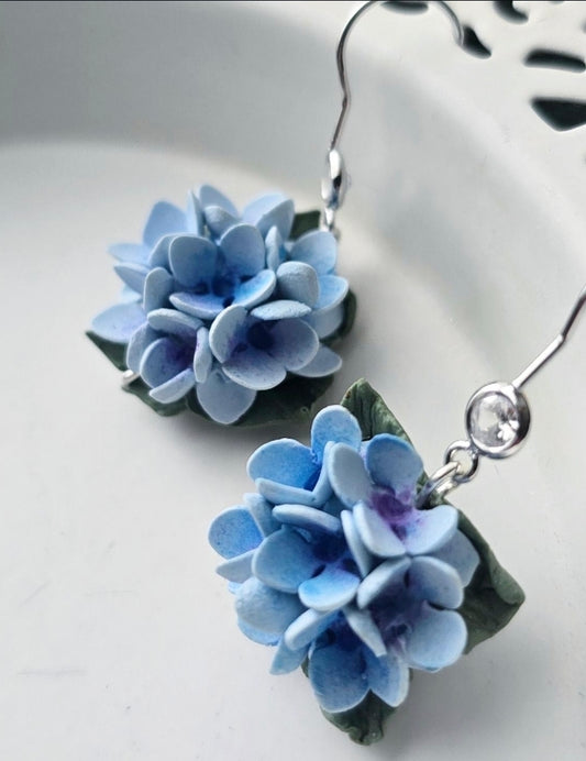 *PRE ORDER* Sculpted Hydrangea Dangles