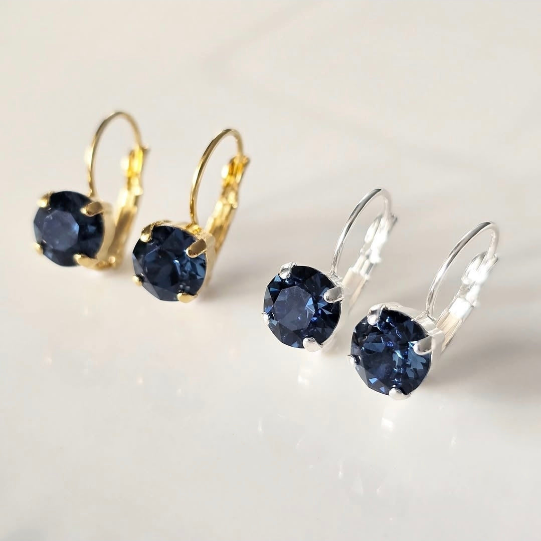 "Midnight" Blue 8mm Lever Back