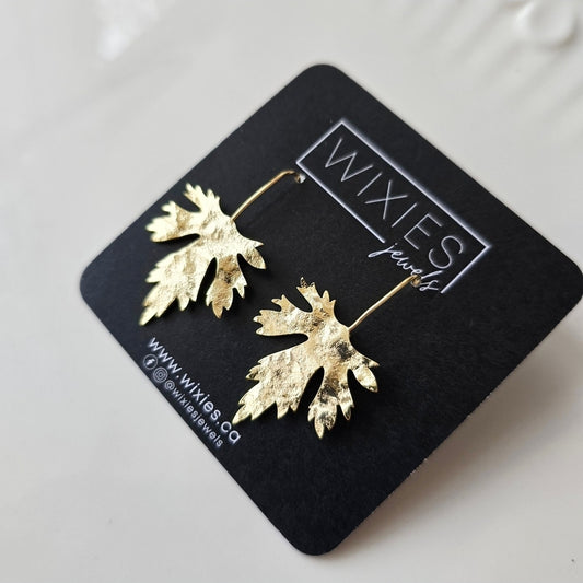 Metal Maple Leaves (Shepherd hook)